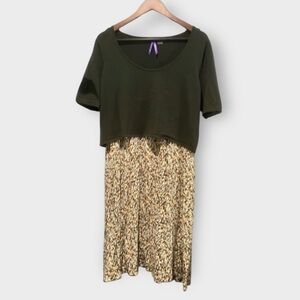 Seraphine 2-Piece Nursing & Maternity Dress Green and Floral | 12